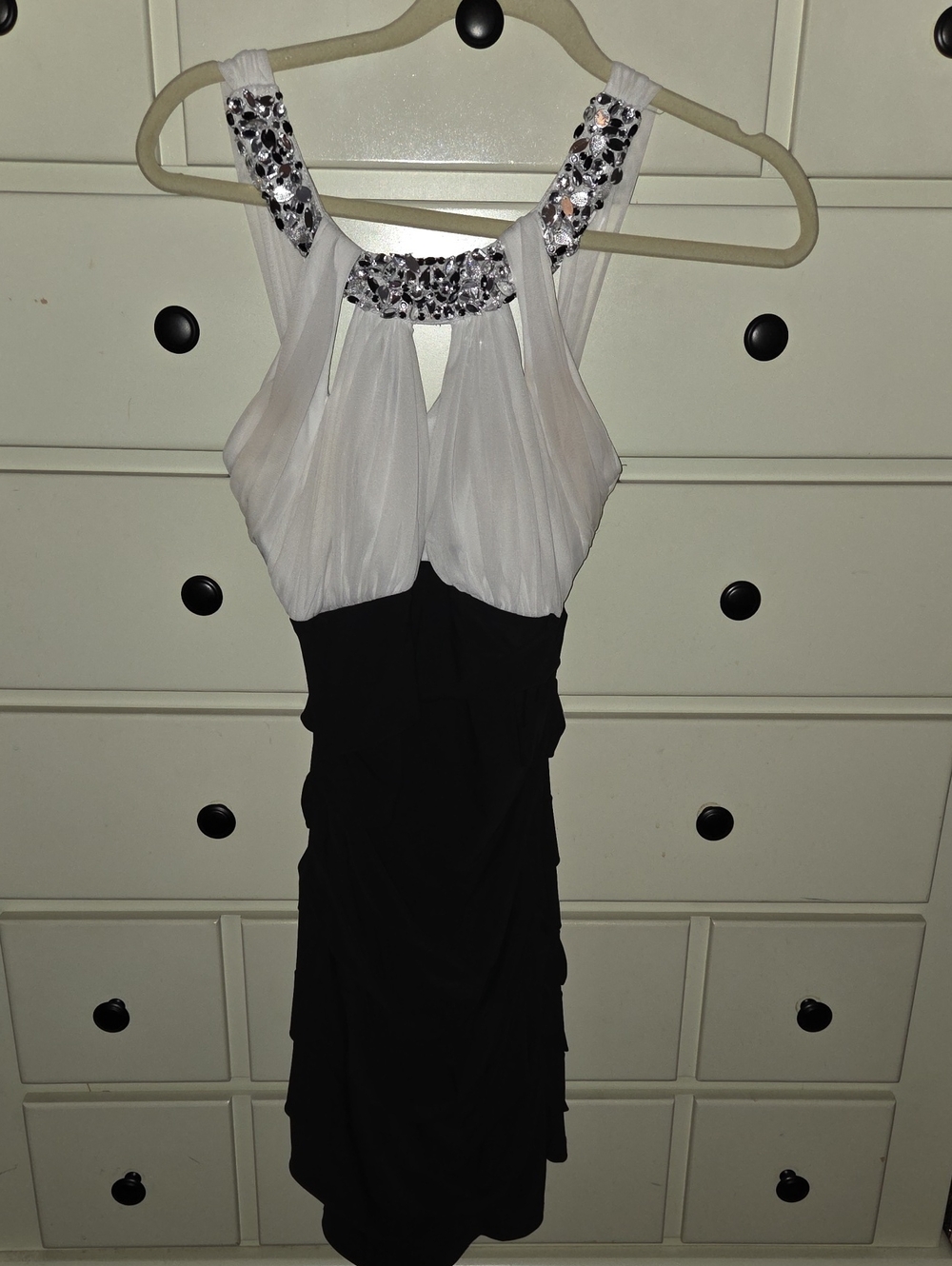 City Studio White & Black Jeweled Cocktail Dress 2/$8 Deal In Closet